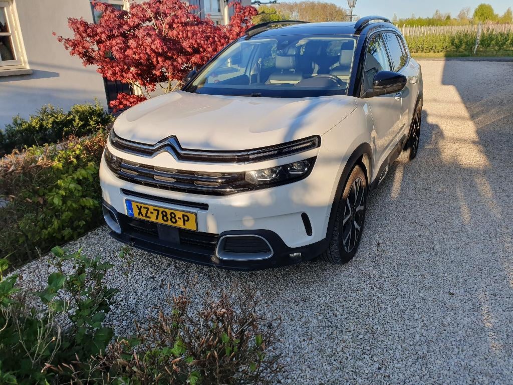 Citroën C5 Aircross 1.2 Puretech 130pk S&S 2019 Wit, Auto's, Voorwielaandrijving, 1350 kg, 15 km/l, C5 Aircross