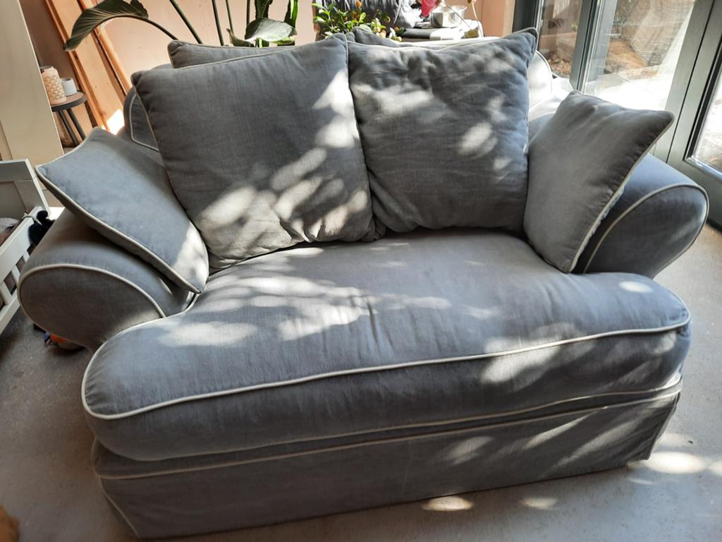 Loveseat tweepersoonsbankje, Ophalen, Gebruikt, Tweepersoons, 75 tot 100 cm