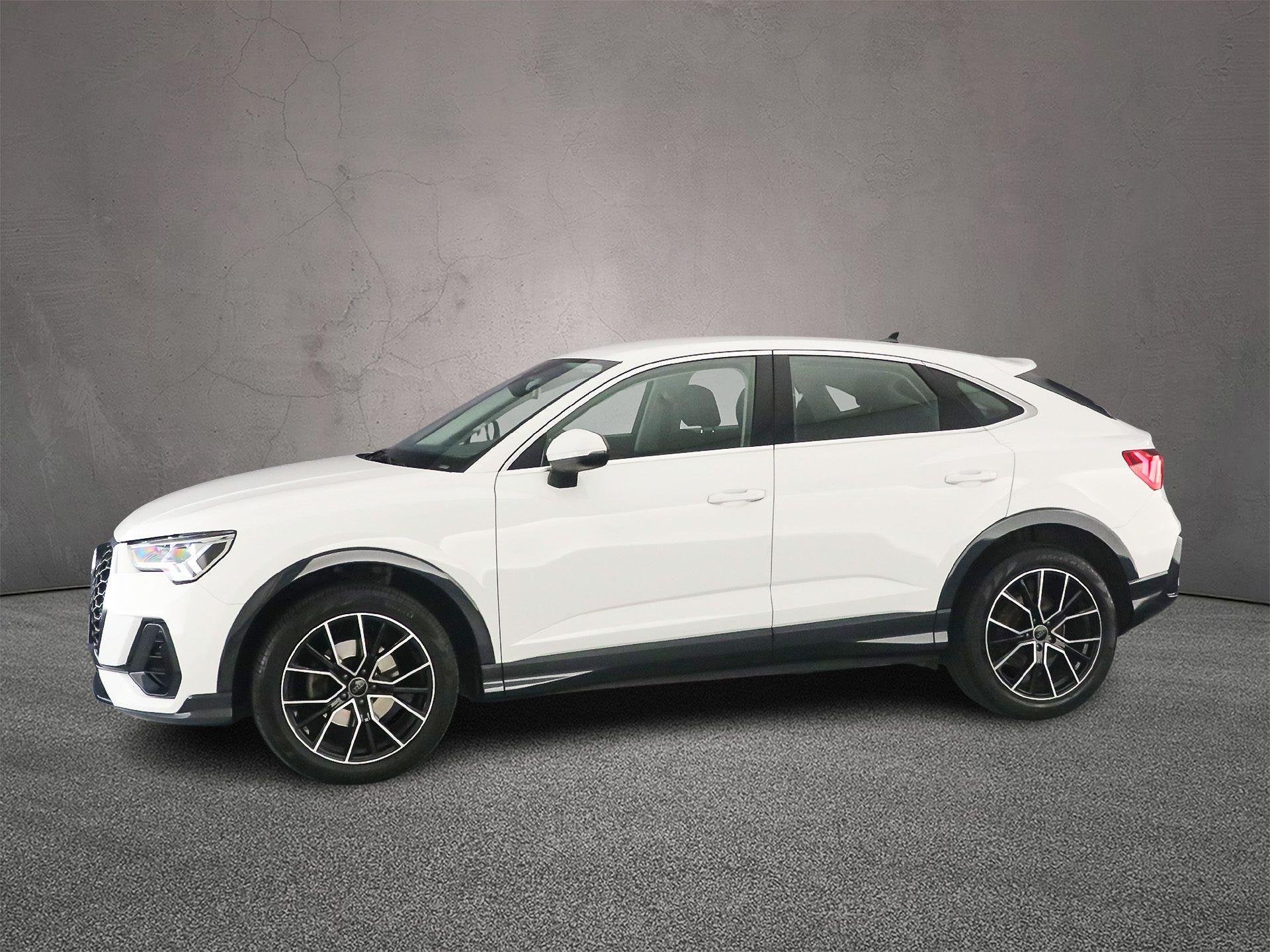 Audi Q3 Sportback 35 TFSI S Edition | Achteruitrijcamera | E, Auto's, 4 cilinders, 150 pk, 1505 kg, Wit