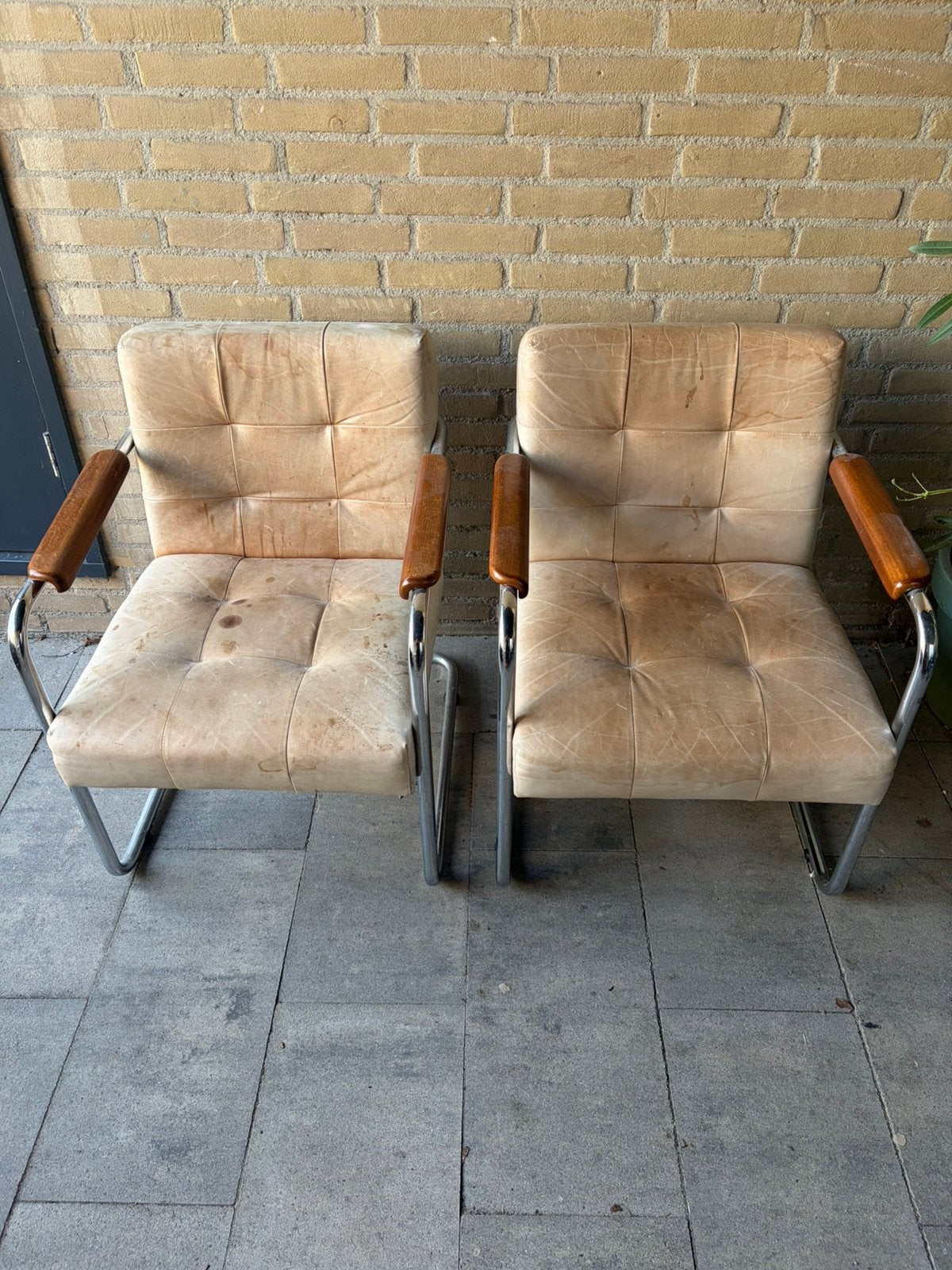 Fauteuils 2x (of los verkocht), Ophalen, Gebruikt, Retro, 50 tot 75 cm