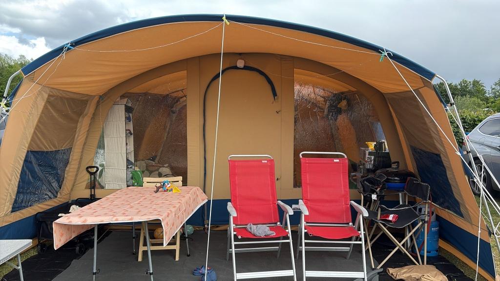 Vrijbuiter tent, Ophalen, Gebruikt, Tot en met 3