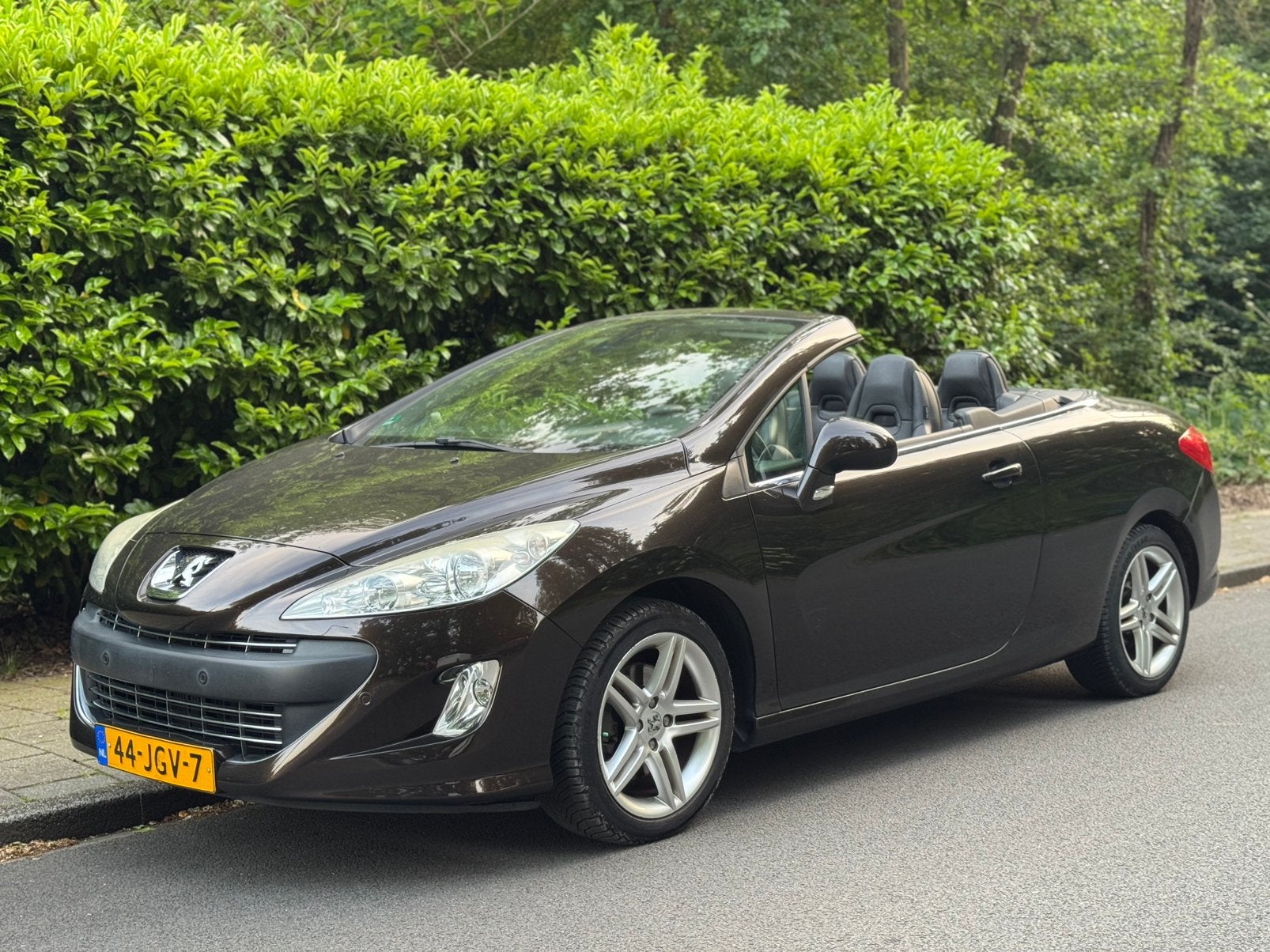 Peugeot 308 1.6 THP CC 2009, Auto's, Peugeot, 1487 kg, Cabriolet, 4 stoelen, Origineel Nederlands