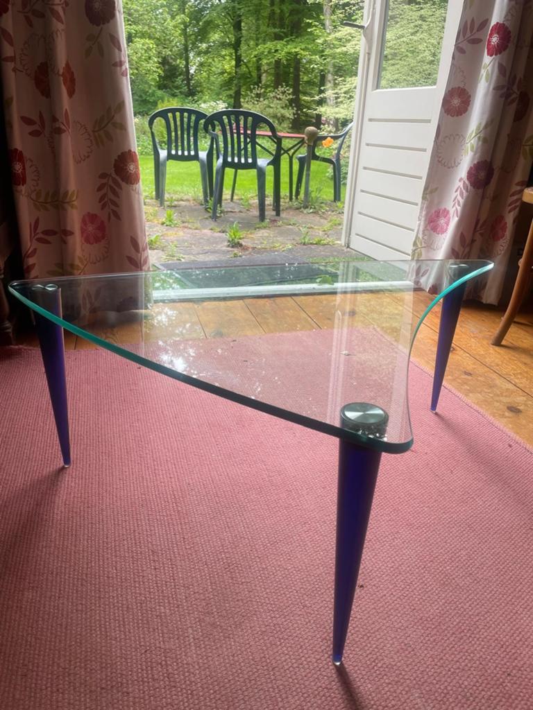 Tonelli glazen salon/ bijzettafel, Huis en Inrichting, Tafels | Bijzettafels, Minder dan 55 cm, Rond, Glas, Ophalen