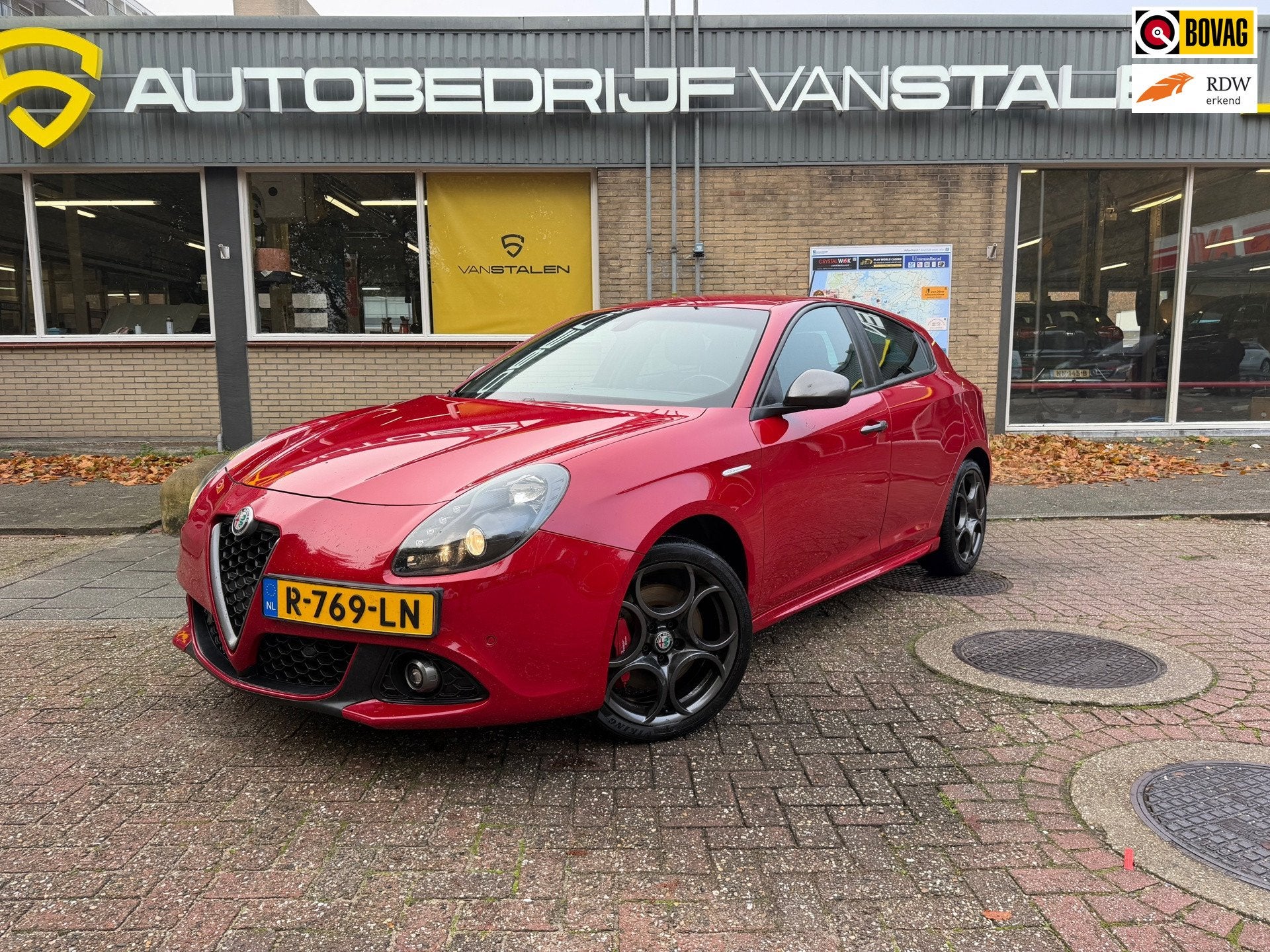 Alfa Romeo Giulietta 1.4 Turbo MultiAir Super|Sensoren V en, Auto's, Gebruikt, Euro 6, 4 cilinders, 150 pk
