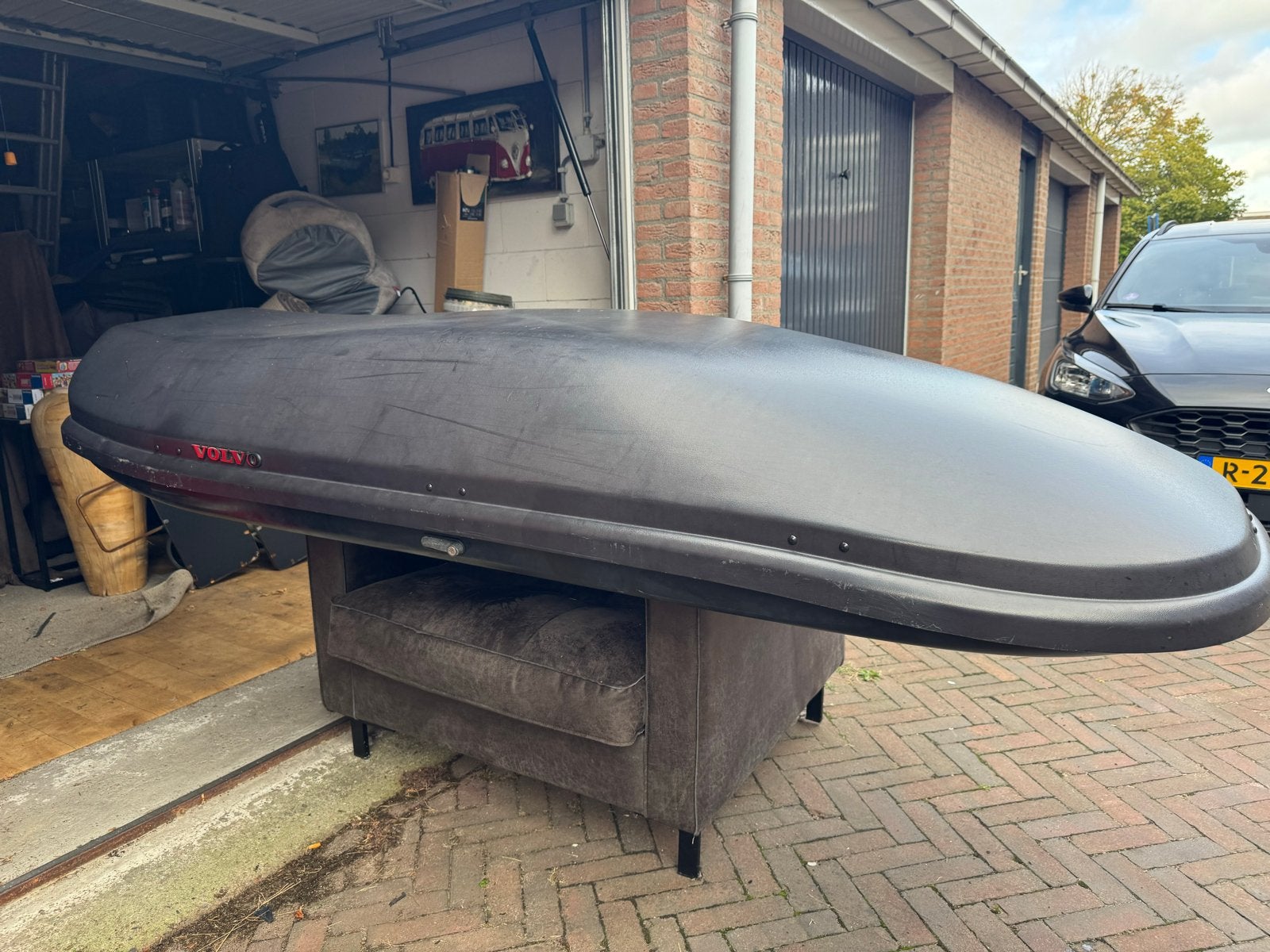 Volvo Dakkoffer 600 liter- Ruime en Stevige Bagageoplossing, Ophalen, Gebruikt