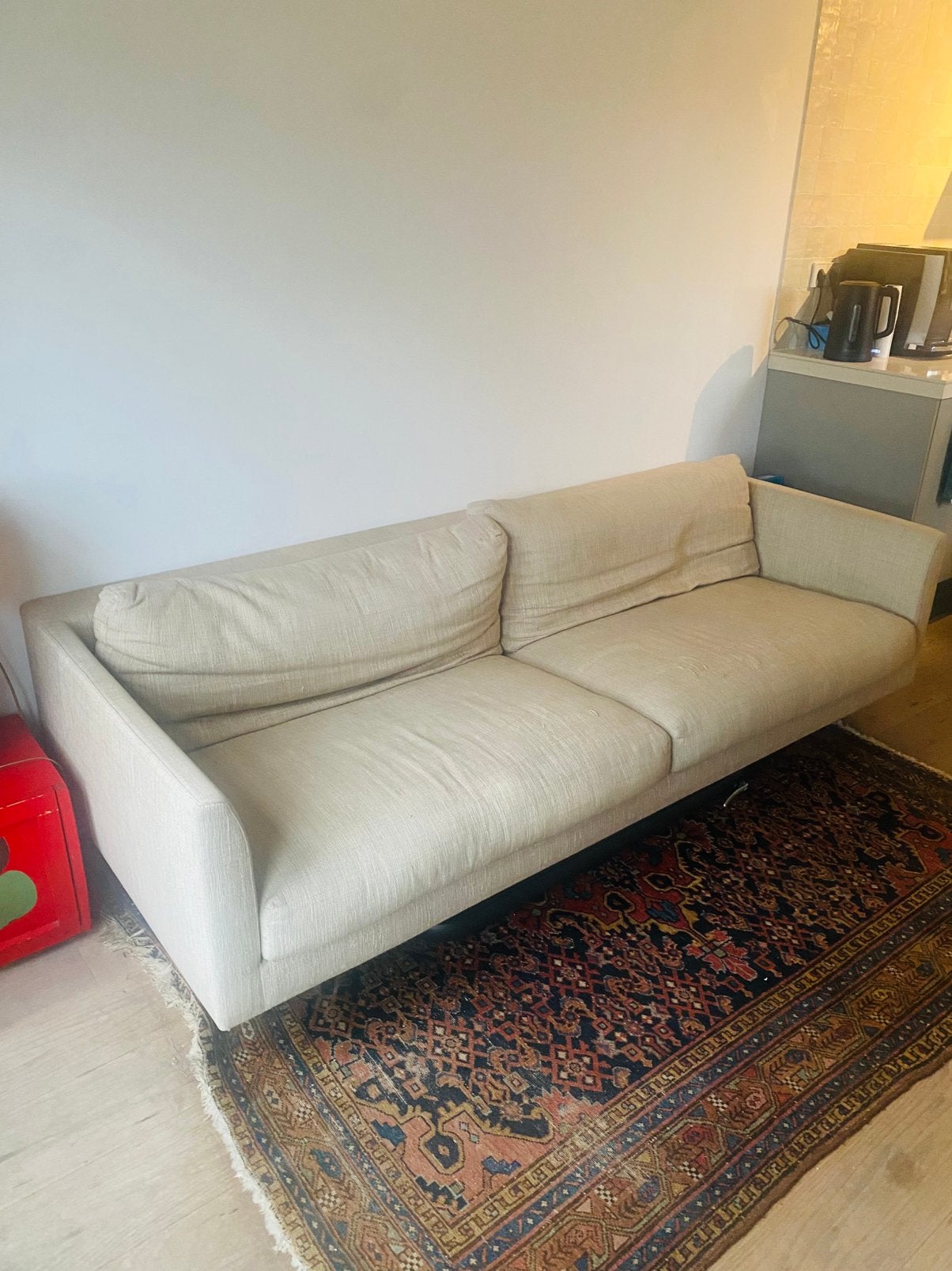Comfortabele drie-zits bank, Ophalen, Driepersoons, 75 tot 100 cm, Zo goed als nieuw