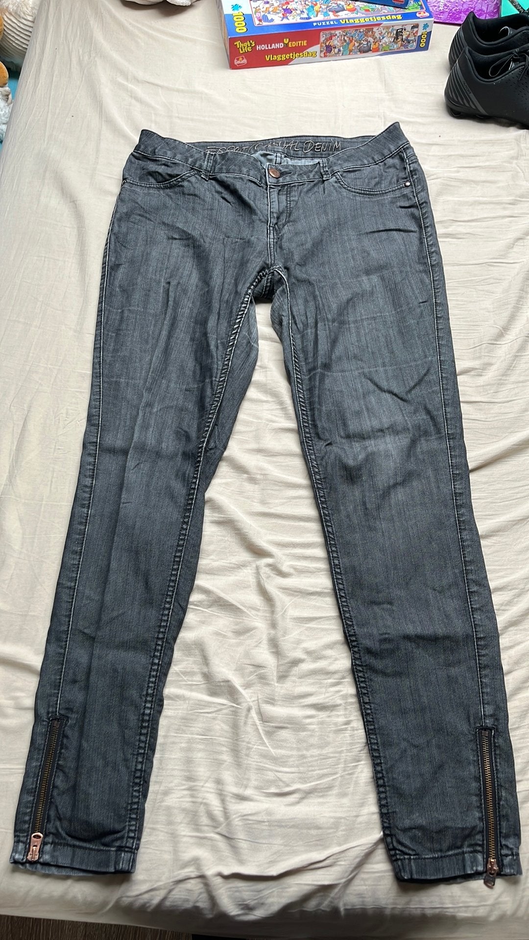 Esprit Casual Denim Jeans - Grijs met ritsen, Kleding | Dames, Spijkerbroeken en Jeans, Ophalen of Verzenden, Gedragen, Grijs