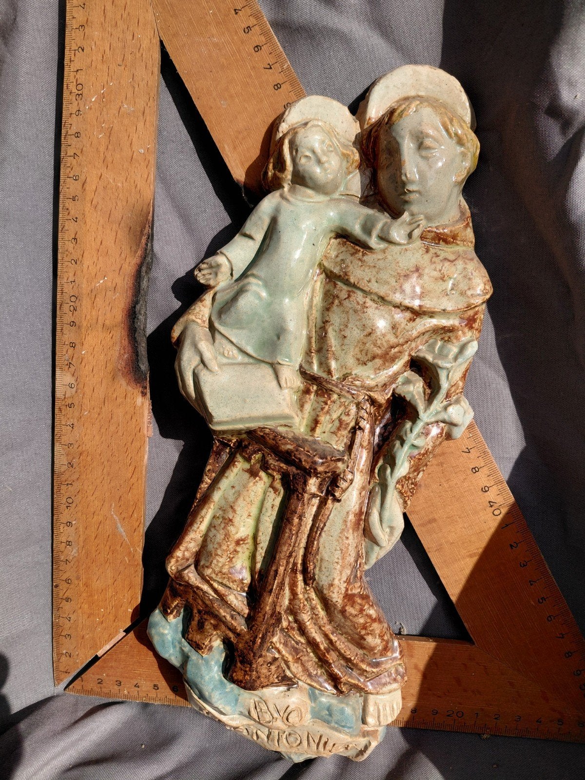 Antiek keramisch beeld: Heilige Antonius met kind, Ophalen of Verzenden