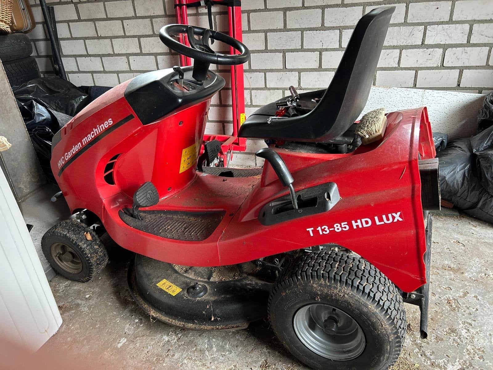 HVC Garden Machines T 13-85 HD LUX Zitmaaier, Ophalen, Cirkelmaaier, Gebruikt, Opvangbak