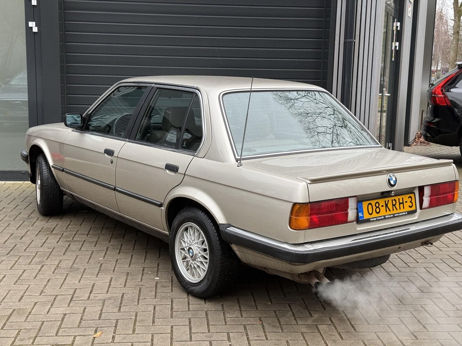 BMW 3 Serie 325i (bj 1985), foto 6
