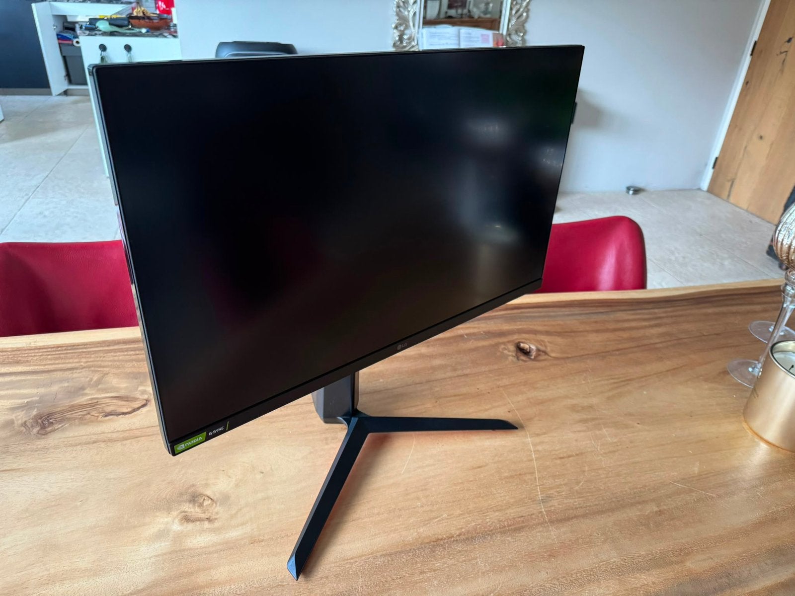 ZGAN: LG UltraGear 27GP850-B – 27” Gaming Monitor, HDMI, IPS, Zo goed als nieuw, 1 tot 2 ms