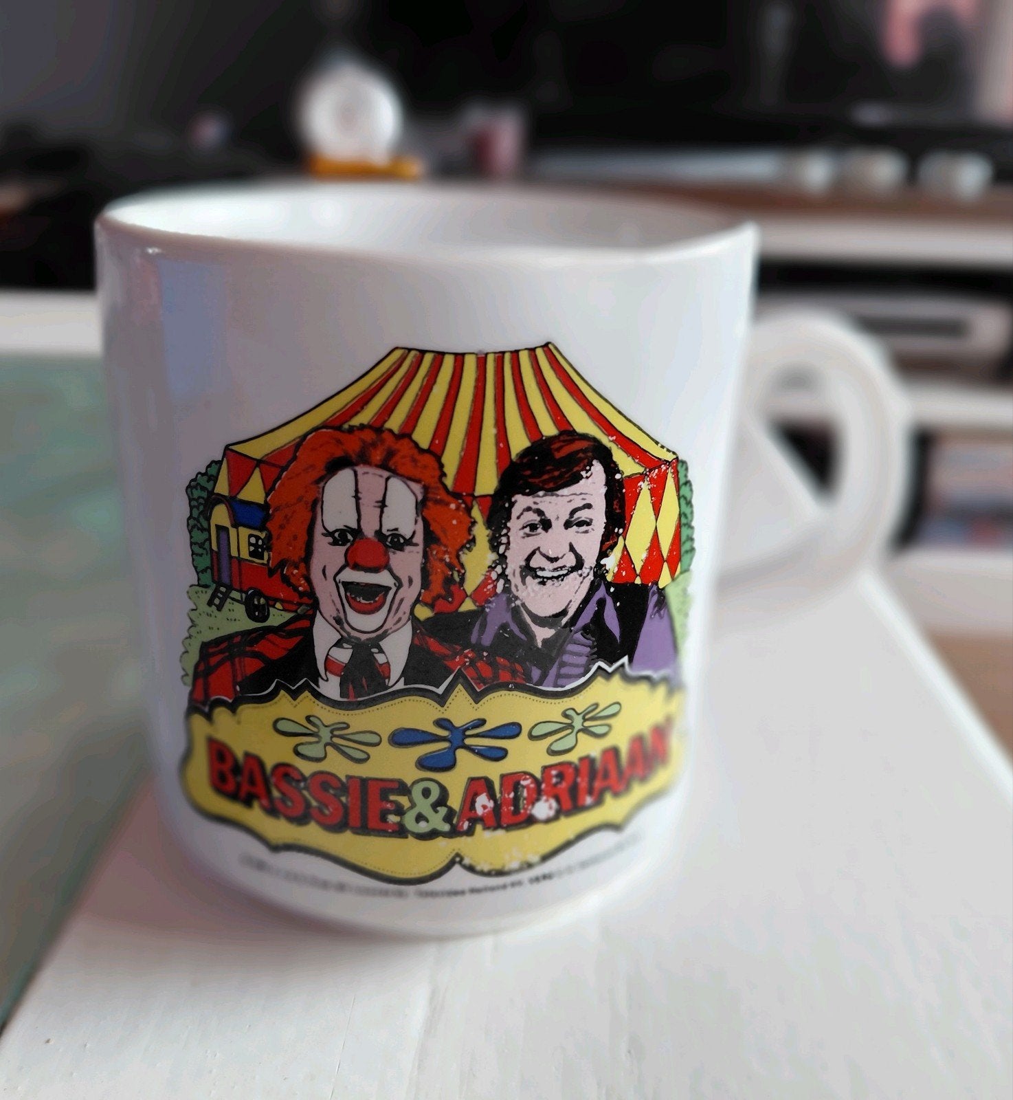 1981 Circus Bassie en Adriaan beker., Ophalen of Verzenden, Gebruikt, Tv, Gebruiksvoorwerp