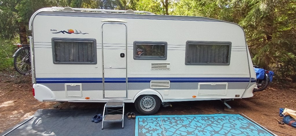 Hobby Excellent Easy 495 UL, Caravans en Kamperen, Caravans, Rondzit, Hobby, Particulier, 2 aparte bedden