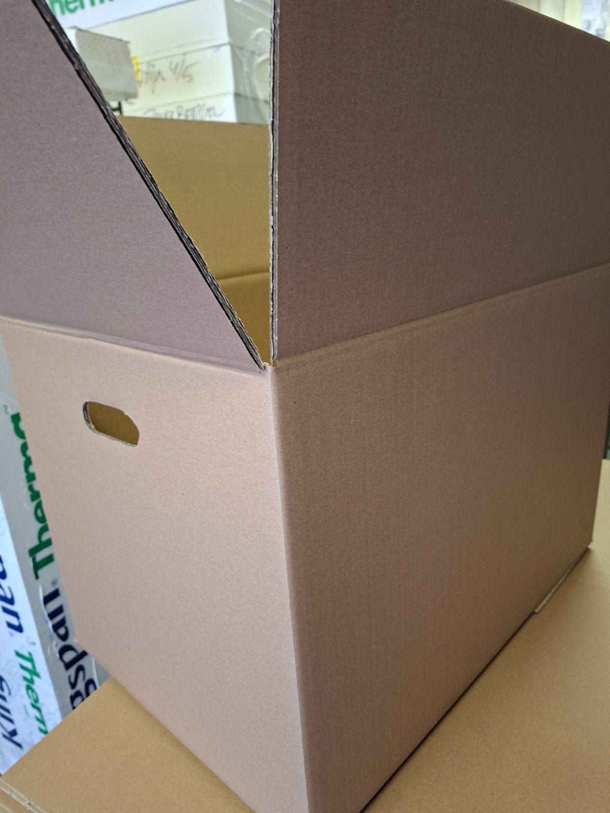 ! Nieuwe ! Stevige Verhuisdozen met Handvatten, Ophalen, Doos, 40 tot 60 cm, Opvouwbaar