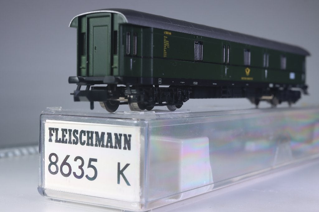 Postwagon type Post4-c/21,6, groen, DBP, Gelijkstroom, Fleischmann, Ophalen of Verzenden, Nieuw