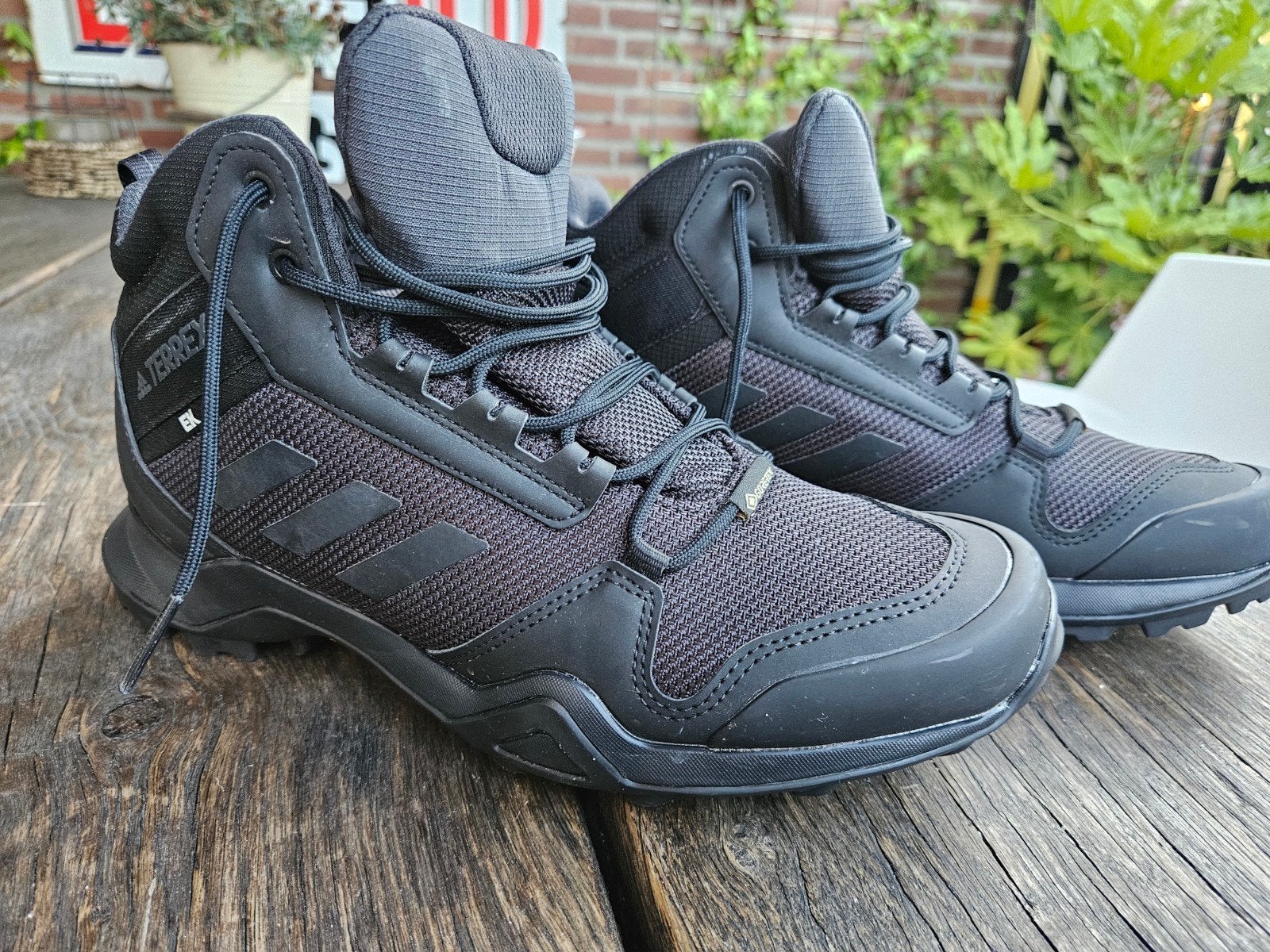 Adidas Terrex gore-tex maat 42, Ophalen, Zo goed als nieuw, Schoenen