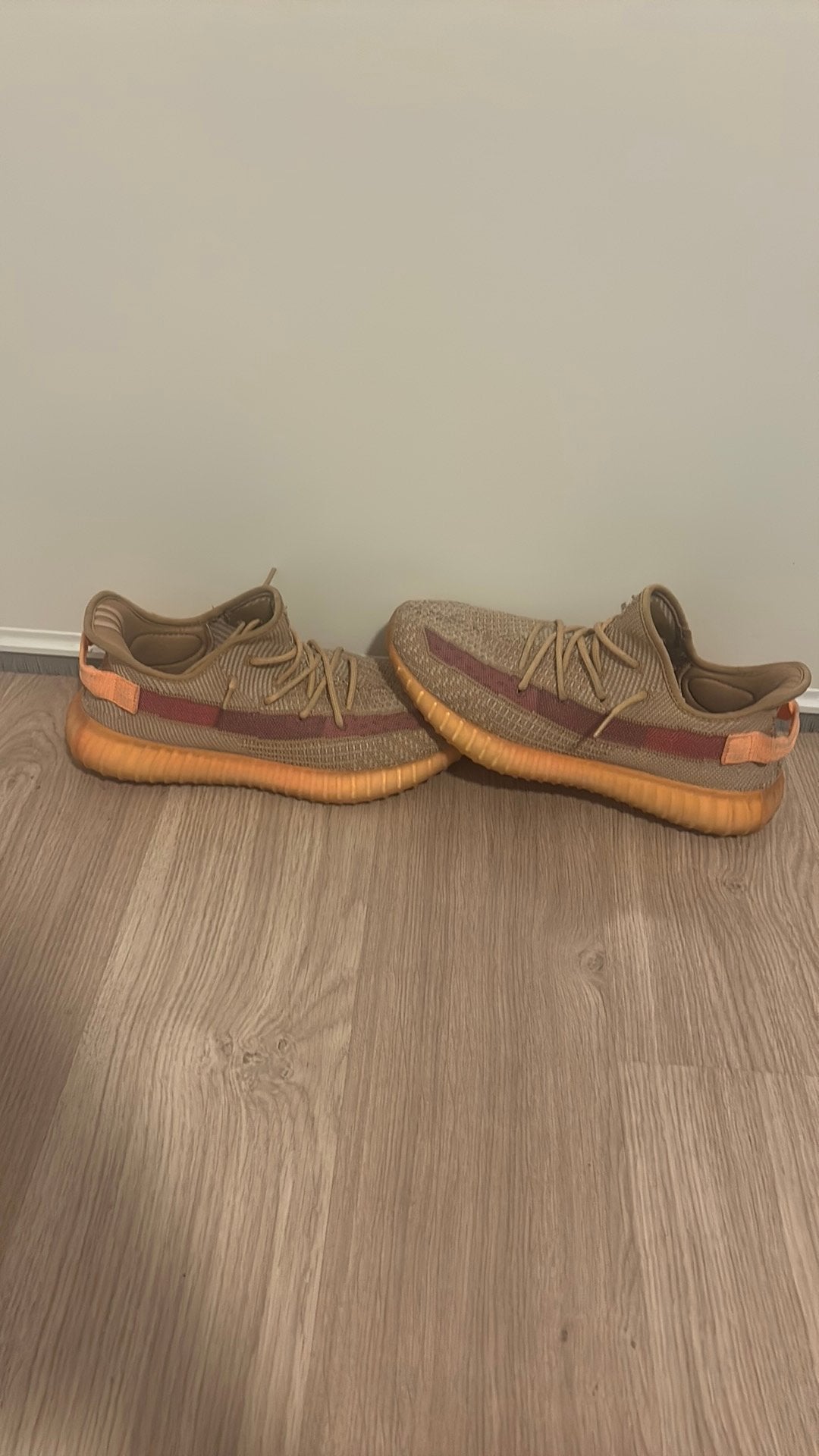 yeezy 350 oranje, Overige kleuren, Boots, Ophalen of Verzenden, Zo goed als nieuw