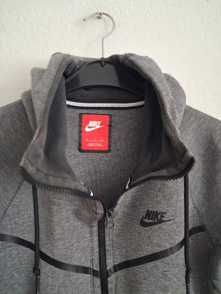 Nike Tech Fleece vest grijs Maat  S, Ophalen of Verzenden
