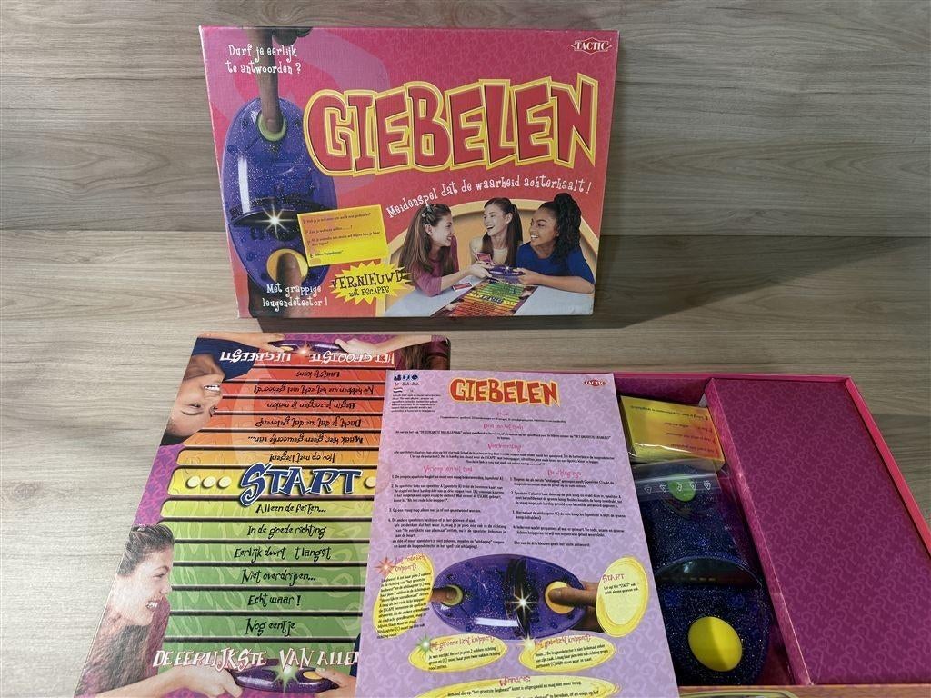 Giebelen - s6077, Hobby en Vrije tijd, Gezelschapsspellen | Bordspellen, Verzenden, Zo goed als nieuw