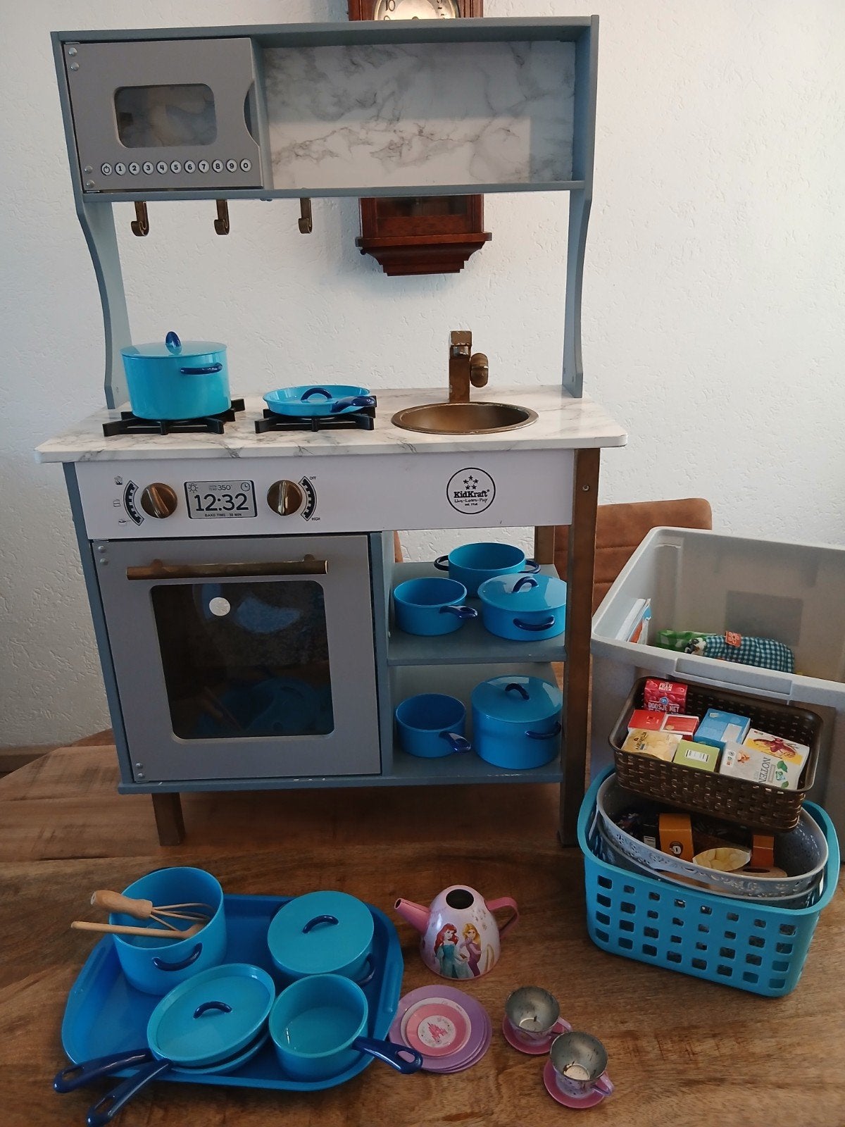 Houten speelkeuken met uitgebreide accessoires, Ophalen of Verzenden, Zo goed als nieuw, Hout, Speelkeuken