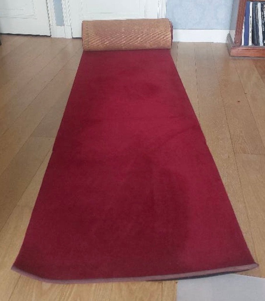 Prachtige wollen rode traploper, Ophalen, 200 cm of meer, 50 tot 100 cm, Zo goed als nieuw