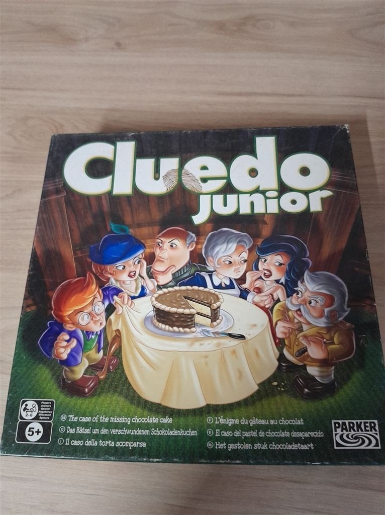 Cluedo junior - het gestolen stuk chocoladetaart - s1472, Verzenden, Zo goed als nieuw