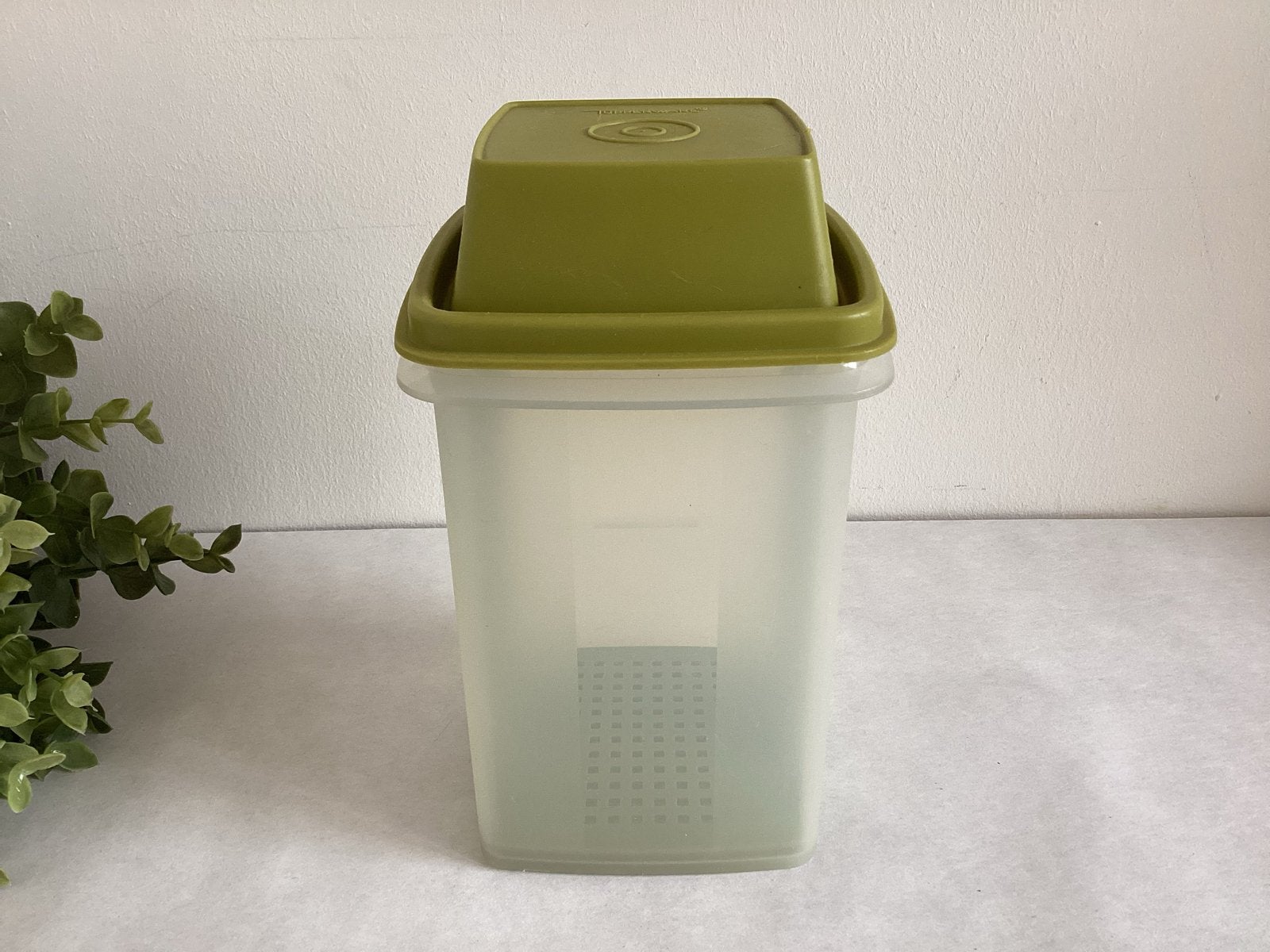 Tupperware Zuurpot met lift en deksel - Groen/Transparant, Huis en Inrichting, Keuken | Tupperware, Gebruikt, Zuurpot, Ophalen of Verzenden