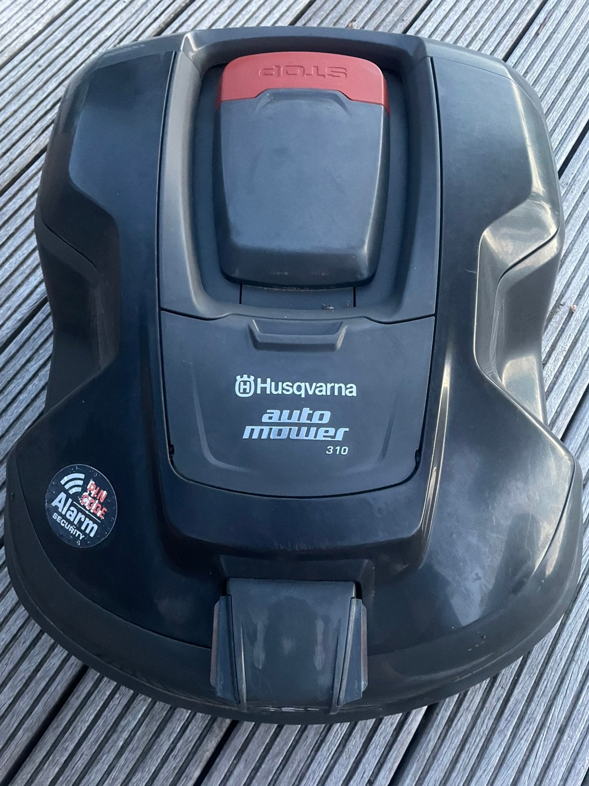 Robotmaaier Husqvarna 310, Ophalen, Zo goed als nieuw, 20 tot 25 cm