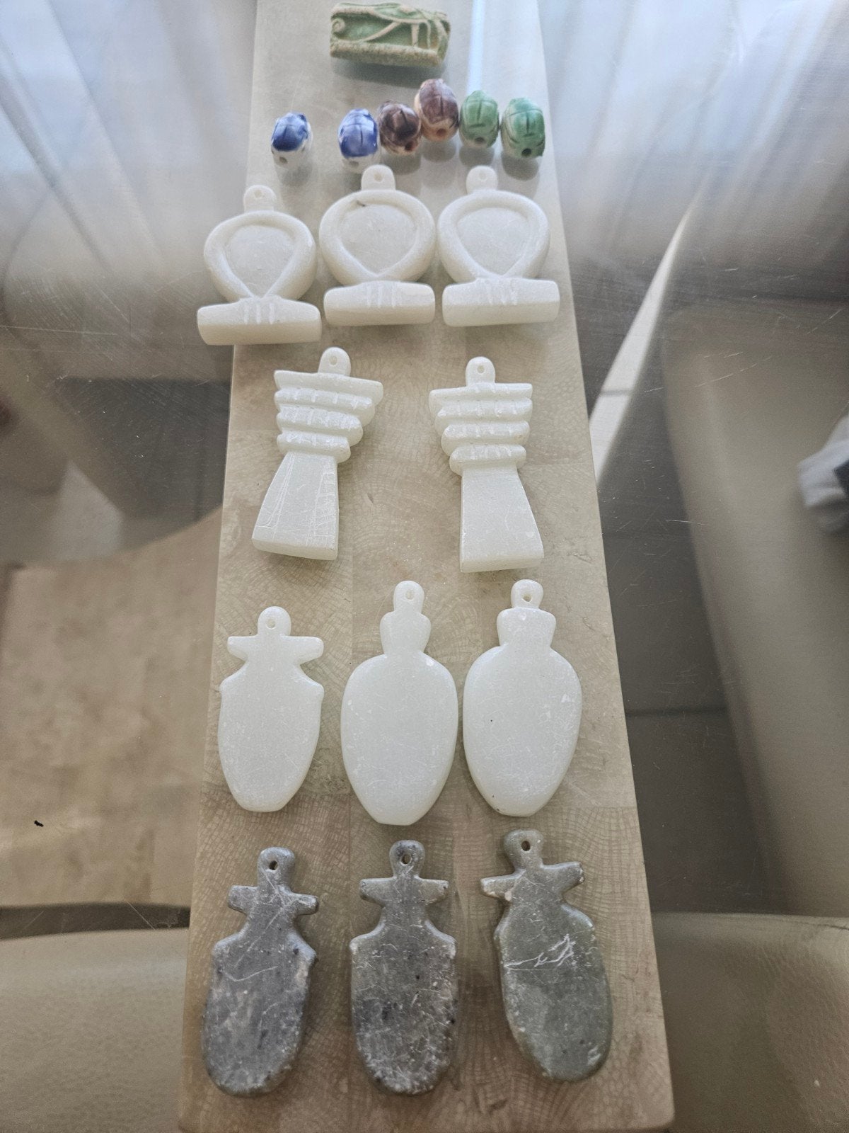 Diverse handgemaakte stenen hangers en kralen, Ophalen of Verzenden, Zo goed als nieuw