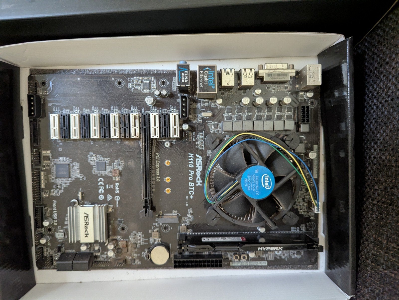 ASRock H110 Pro BTC+ Moederbord met Intel CPU en RAM, Computers en Software, Moederborden, Gebruikt, Intel, DDR4, Ophalen