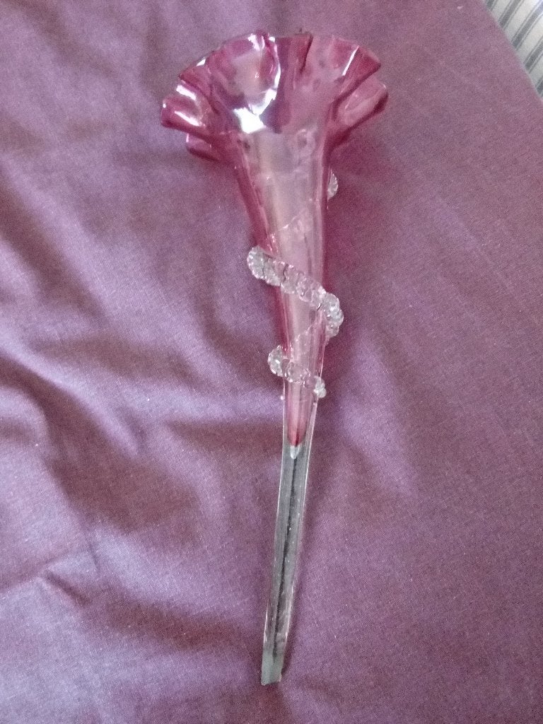 Cranberry flute voor een tafelstuk om het compleet te maken, Antiek en Kunst, Antiek | Glas en Kristal, Ophalen