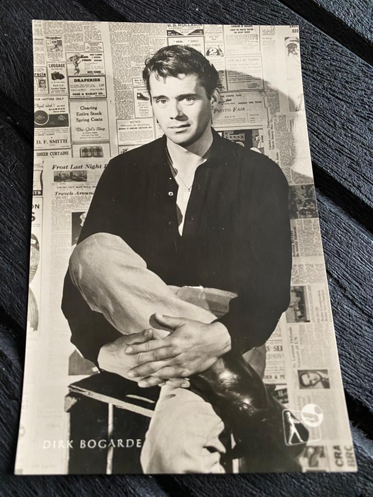Filmster bogarde, Ophalen of Verzenden, Zo goed als nieuw