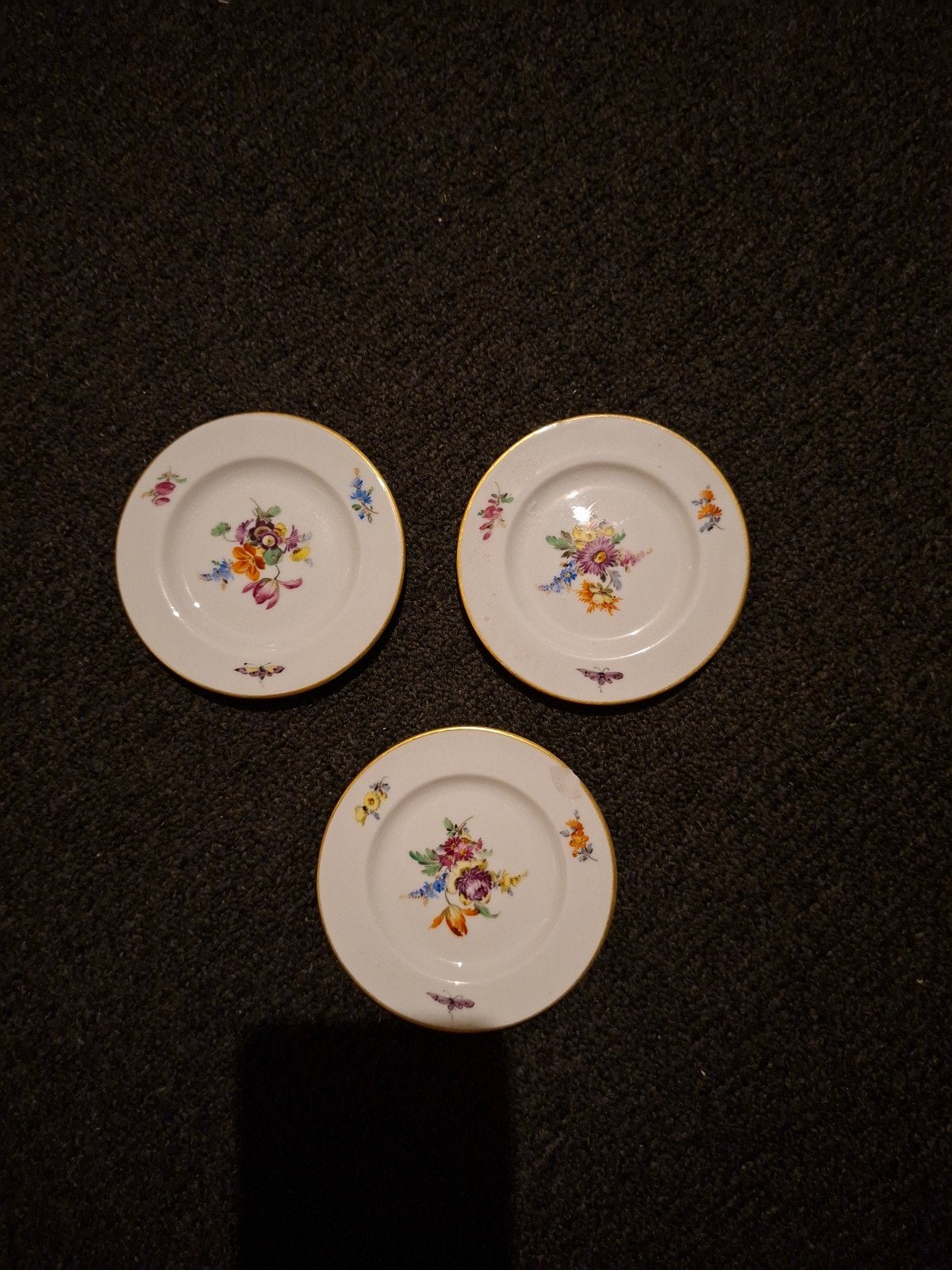 Antieke porseleinen borden 9.5 cm van de Meissen fabriek), Ophalen