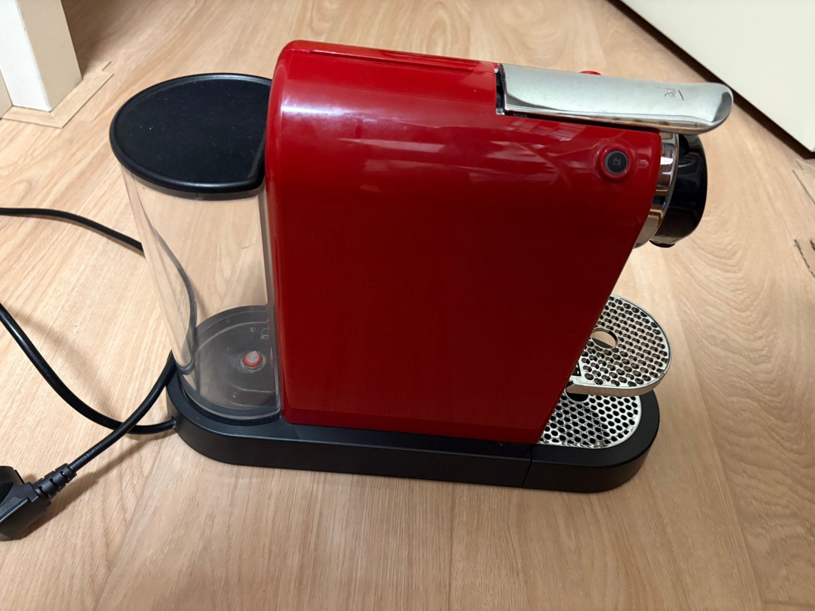 Defect Nespressoapparaat gratis af te halen, Ophalen, Gebruikt, Koffiemachine, Koffiepads en cups
