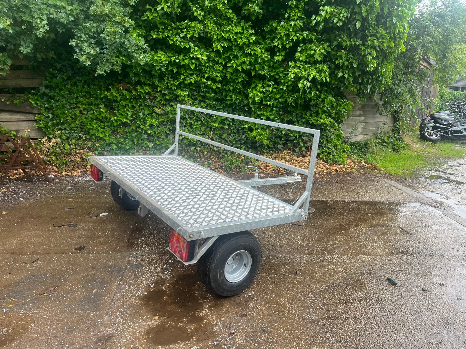 Motor aanhanger shorty camper aanhanger, Auto diversen, Aanhangers en Bagagewagens, Ophalen, Zo goed als nieuw