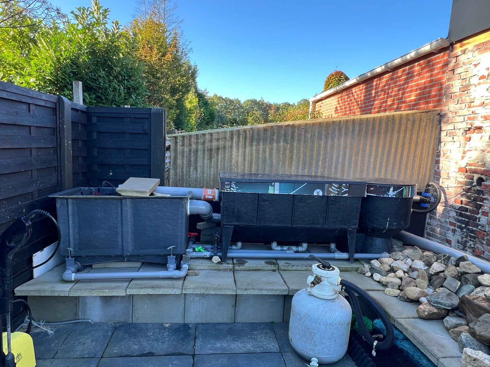 Vijver filterinstallatie, Ophalen, Gebruikt, Hout, Minder dan 3 meter