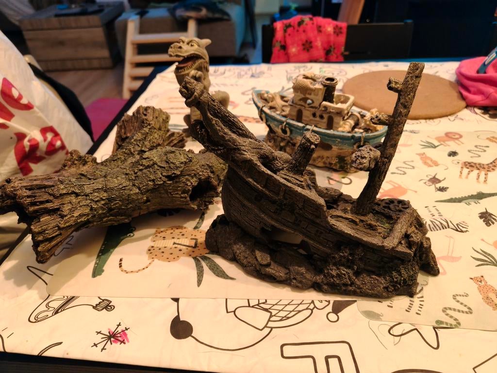 Aquarium decoratie, Ophalen