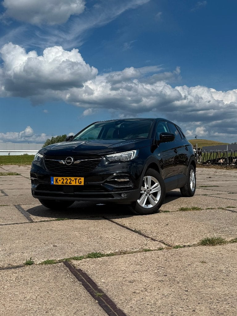 Opel Grandland X 1.2 Turbo 130pk S&S 2019 Zwart, Auto's, Opel, Voorwielaandrijving, Stof, 1199 cc, Zwart