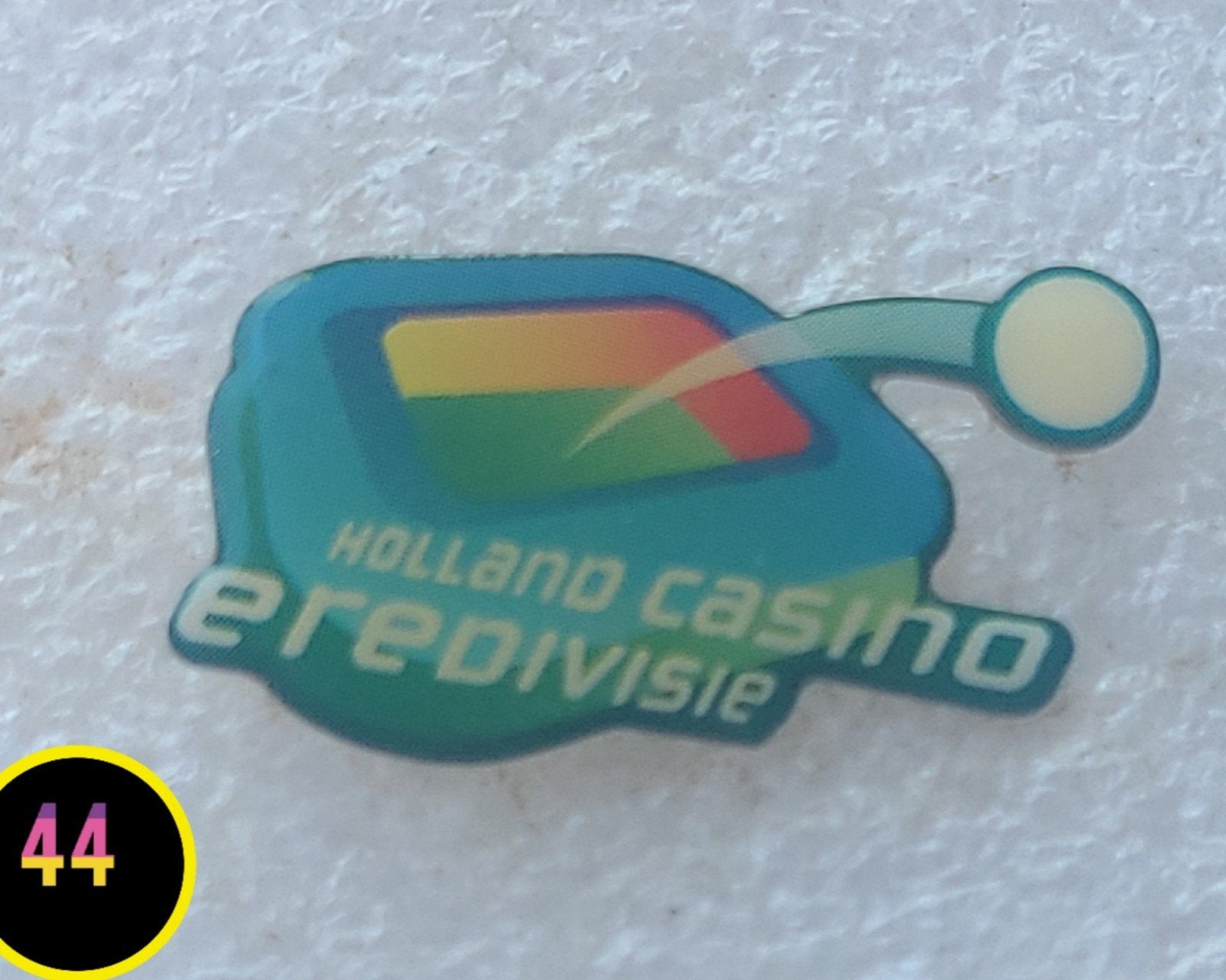 Holland Casino Eredivisie Pin, Verzamelen, Speldjes, Pins en Buttons, Verzenden, Gebruikt, Sport, Speldje of Pin