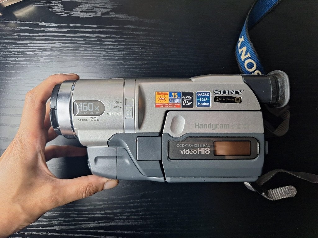 Sony Handycam CCD-TRV108E Hi8 [ Retro / vintage ], Audio, Tv en Foto, Videocamera's Analoog, Verzenden, Hi 8, Camera