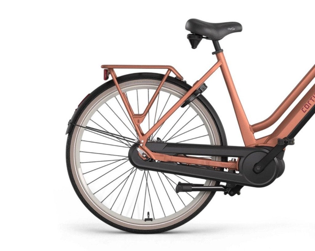Cortina E-U4 Next 500Wh W:28 Size:57 Dames Adviesprijs: 3199, -, - 0
-, NL, Nieuw, Cortina
