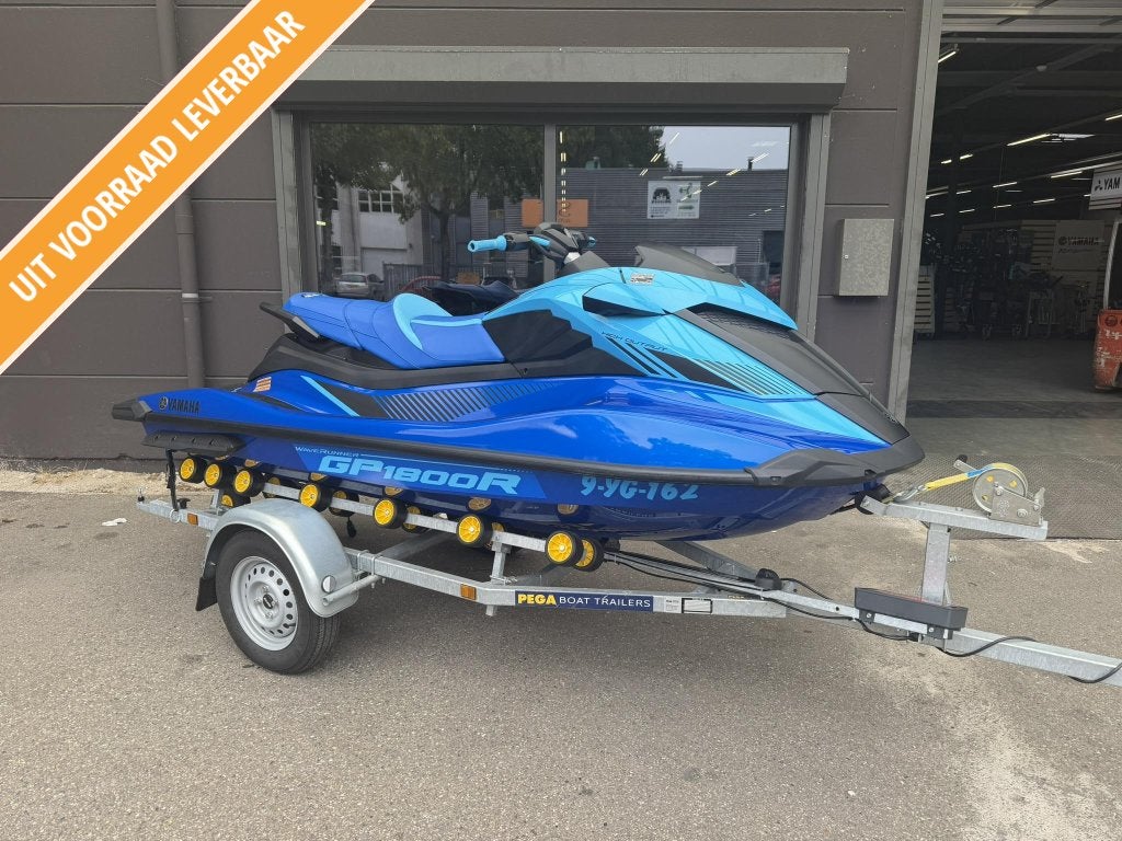 Yamaha GP1800R HO met Pega trailer / 9 uur gevaren, Gebruikt, Benzine, 120 tot 200 pk