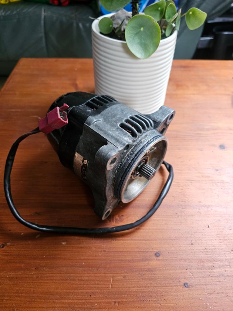 Dynamo Yamaha FZR 1000 - Denso 100211-4930, Ophalen of Verzenden, Gebruikt
