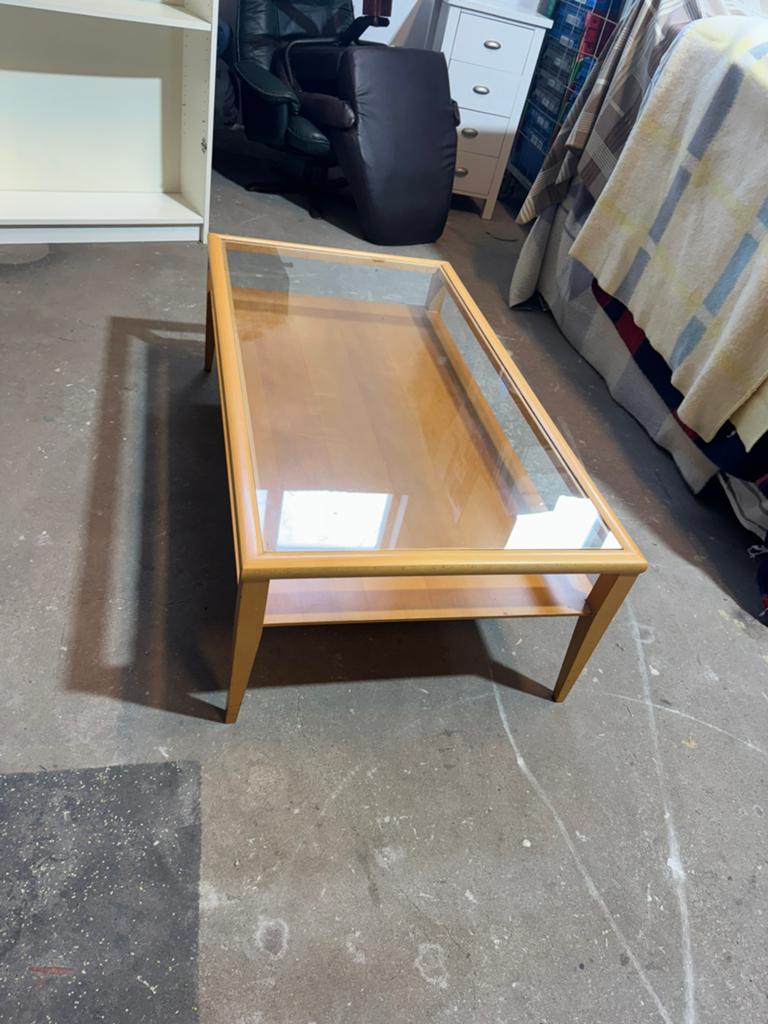 Salontafel in perfecte staat zonder krasjes, Ophalen, 100 tot 150 cm, 50 tot 100 cm, Zo goed als nieuw
