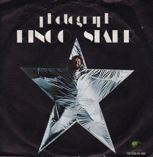SINGLE RINGO STARR PHOTOGRAPH THE BEATLES NEDERL PERSING, Verzenden, 7 inch, Single, Zo goed als nieuw