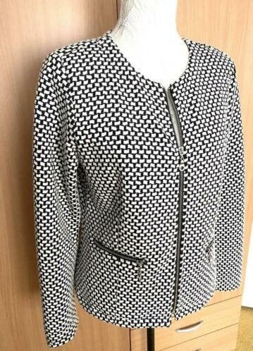 Angelle Milan jasje maat 44[XL], Kleding | Dames, Jasjes, Kostuums en Pakken, Zwart, Maat 42/44 (L), Ophalen of Verzenden, Zo goed als nieuw
