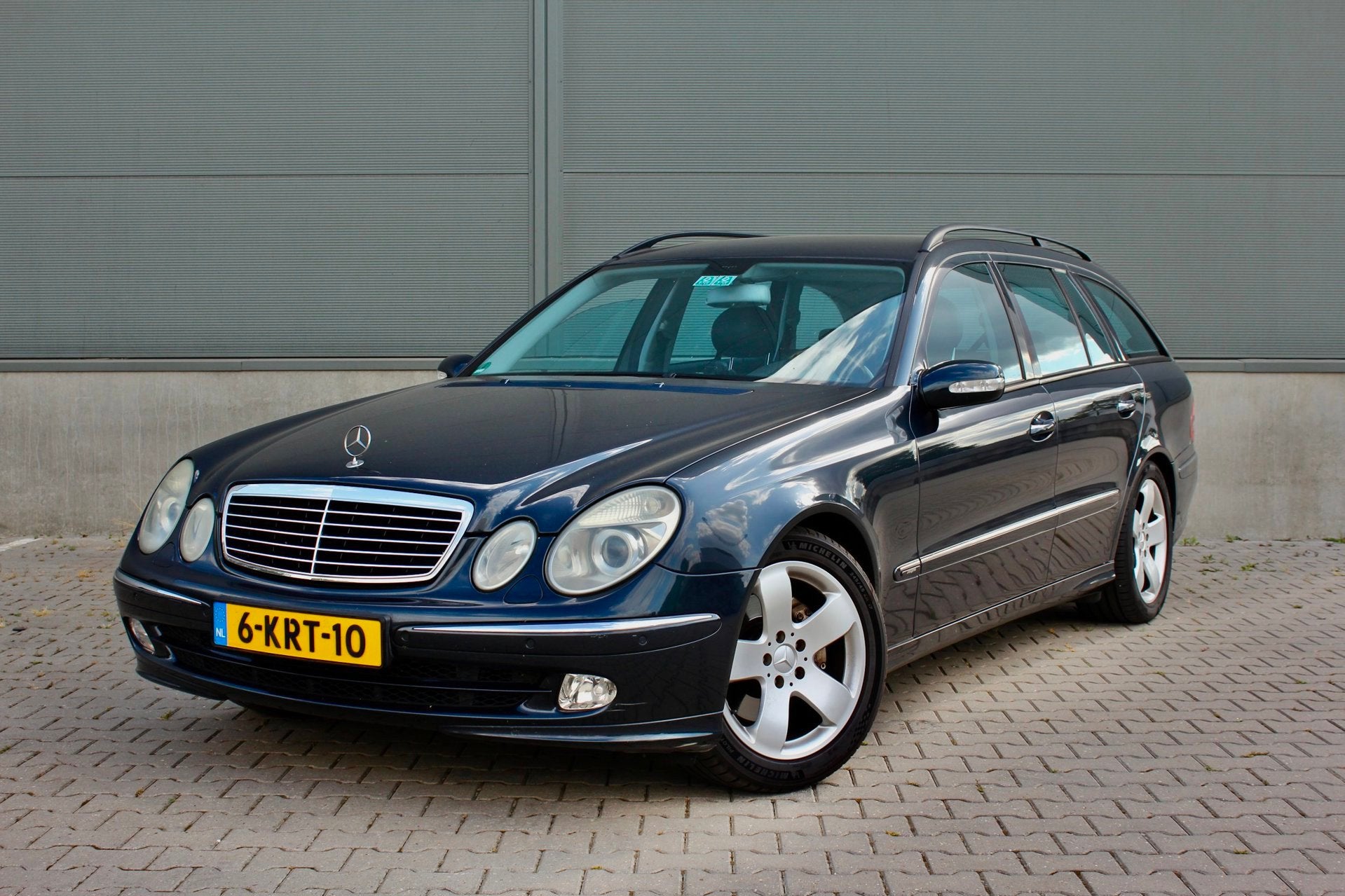 Mercedes-Benz E-klasse Combi 320 Avantgarde | Nieuwe luchtve, Auto's, Mercedes-Benz, Automaat, Achterwielaandrijving, Gebruikt