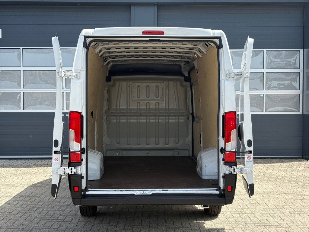 Opel MOVANO L3H2 2.2D 140PK 3,0 T / Airco / Cruise / Carplay, Auto's, Voorwielaandrijving, 4 cilinders, 2065 kg, 3000 kg