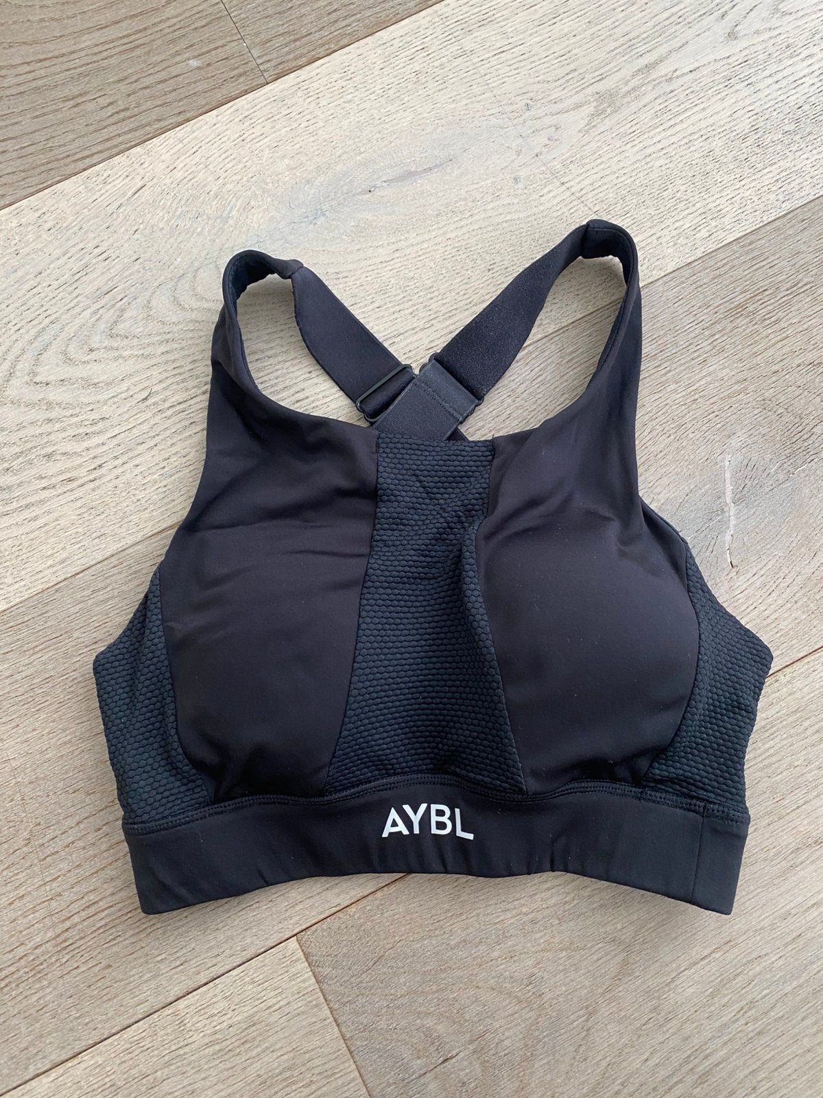 Zwarte sport BH AYBL maat XS, Zwart, Ophalen of Verzenden, Maat 34 (XS) of kleiner, Fitness of Aerobics