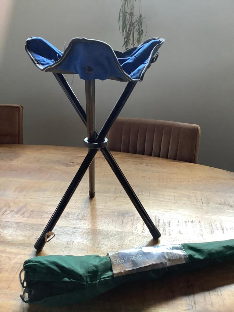 Easy Seat opvouwbaar krukje - ideaal voor onderweg, Caravans en Kamperen, Kampeeraccessoires, Ophalen of Verzenden, Gebruikt